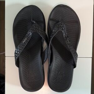 Stylish Black Woven Sandals